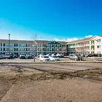 Hometowne Studios By Red Roof Colorado Springs - Airport