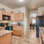 Peaceful Colorado Springs Retreat