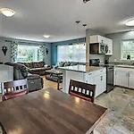 Three Bedroom, California King Bed