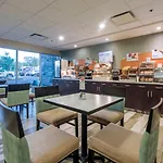 Holiday Inn Express & Suites Colorado Springs Central By Ihg