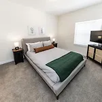 2 Bedroom Fully Furnished Luxury Apartment 304