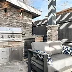 Colorado Spa Retreat / Hot Tub/Sauna / Downtown