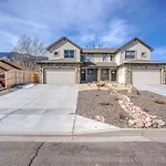 4Bd Pikes Peak Views Minutes To Hiking & Dining