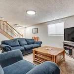 3Bd Cheyenne Mountain Home W Hot Tub & Grill