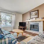 3Bd Cheyenne Mountain Home W Hot Tub & Grill