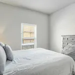 Ground Floor Condo-Mins To Downtown-Pet Friendly