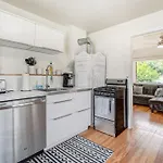 Vintage Tiny House Cute 1Bdrm Big Appeal