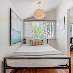 Vintage Tiny House Cute 1Bdrm Big Appeal