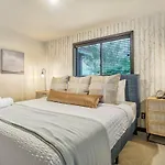 Pinewood Meadow & Scenic Hot Tub & Bbq & Outdoors