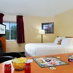 Mcm Elegante Suites (Adults Only)