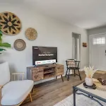 Executive Rental 30 Day W Wifi & Firepit & Bbq