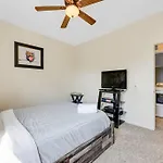 Downtown Cozy Retreat