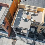 The Chestnut Downtown Rooftop Deck W Firepit