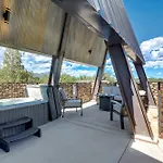 A-Frame Wonders Hot Tub W Mountain Views