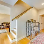 Colorado Springs House With Balcony And Gas Grill