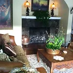The Cheyenne Canon Inn