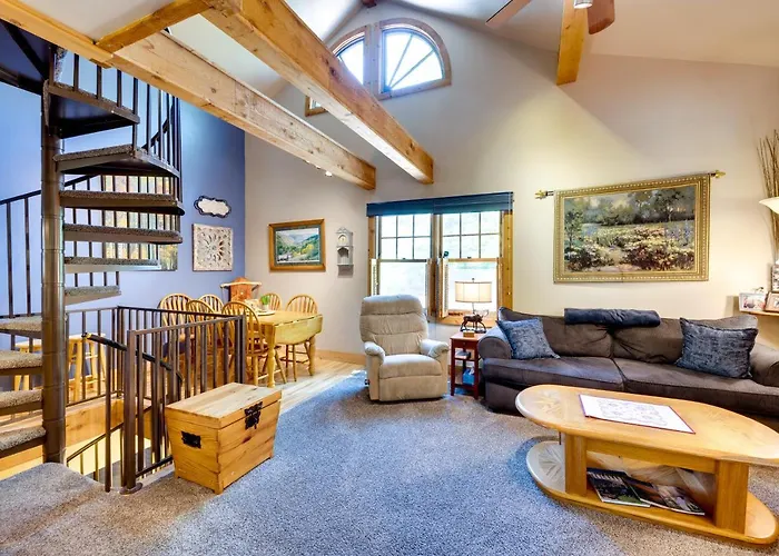 Historic Colorado Springs Home With Yard In Downtown