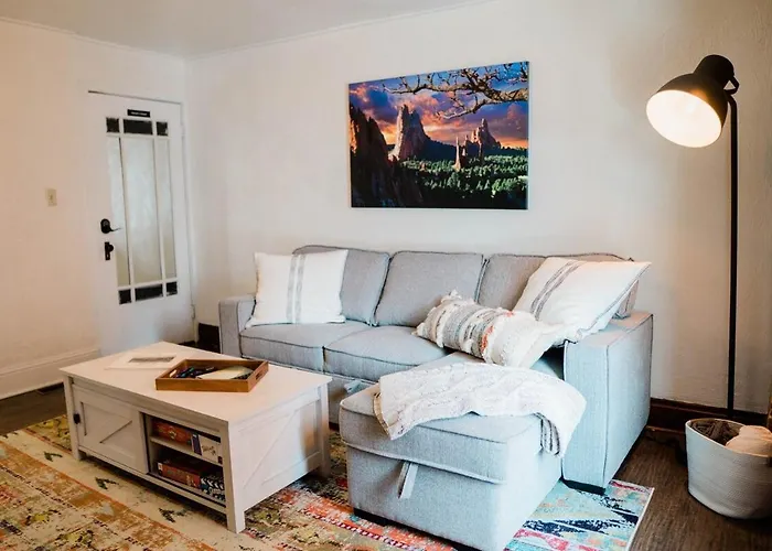 Miners Bend - Historic Locale Scenic Workspace