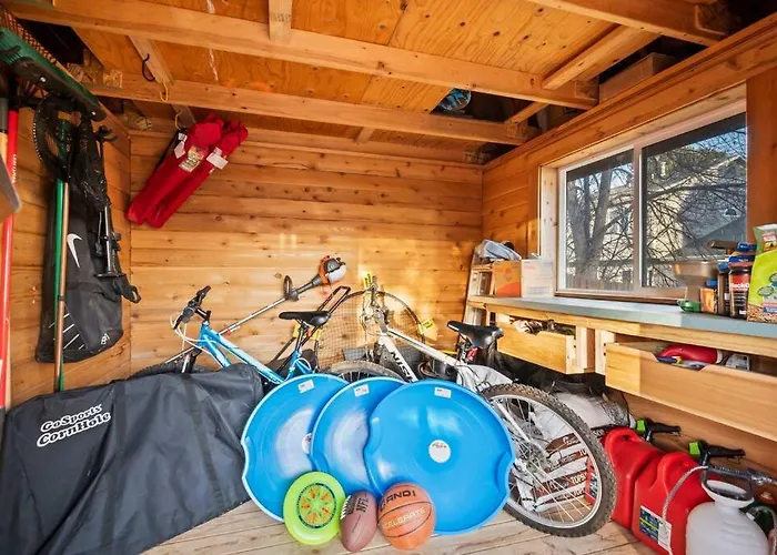 Pet-Friendly, Flexible Extensions, Sleeps 10+