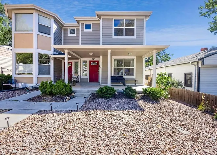 Downtown Cozy Retreat