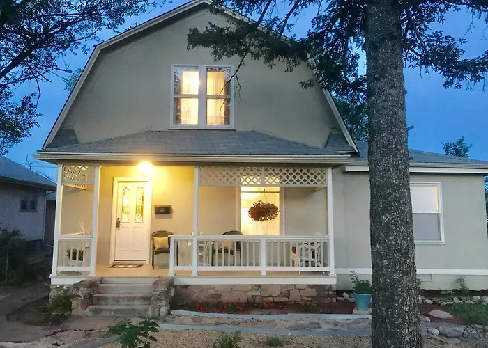 The Neva Inn, Colorado Springs