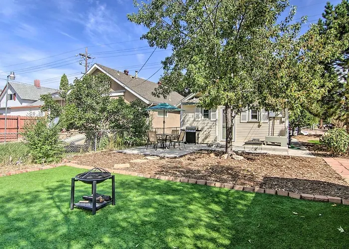 Colorado Springs Bungalow - Walk To Downtown!