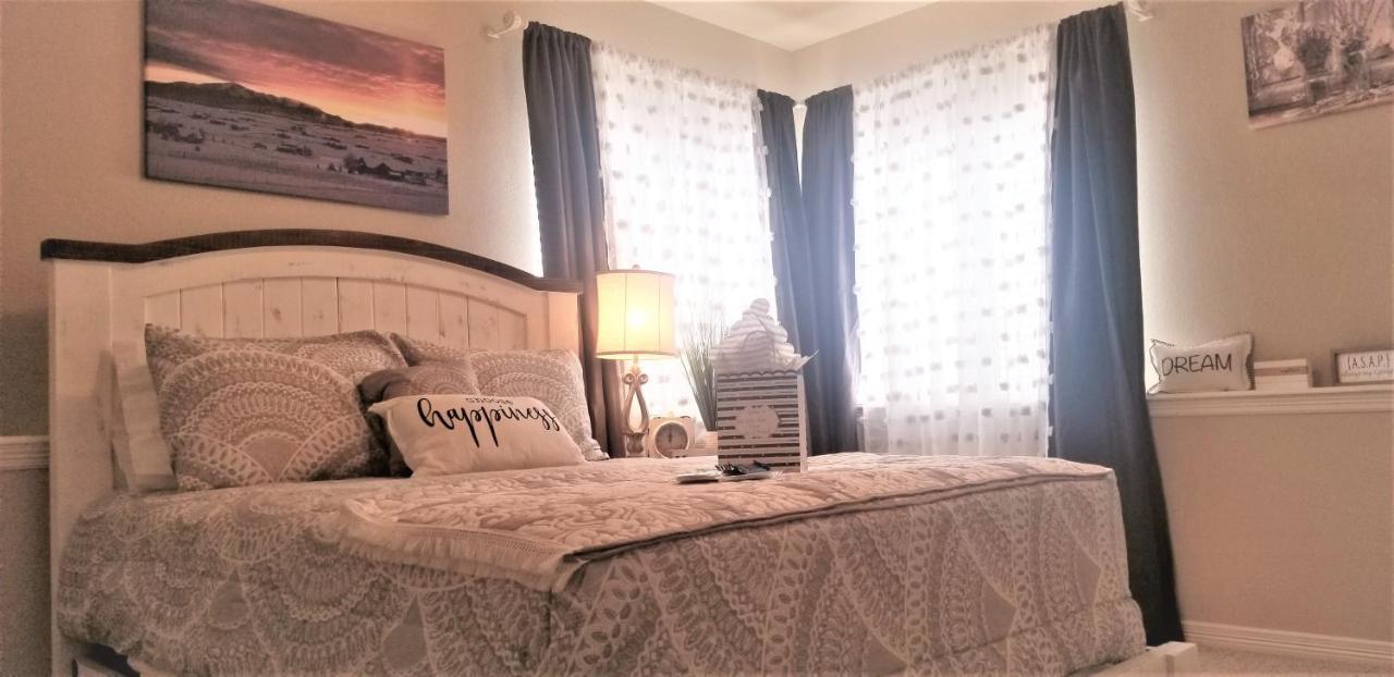 Country house Peak Valley Manor, A Modern