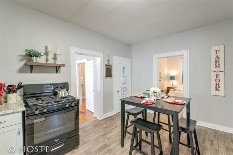 Hotel 3br Of Downtown King Bed, Dining, Has It All! 3*