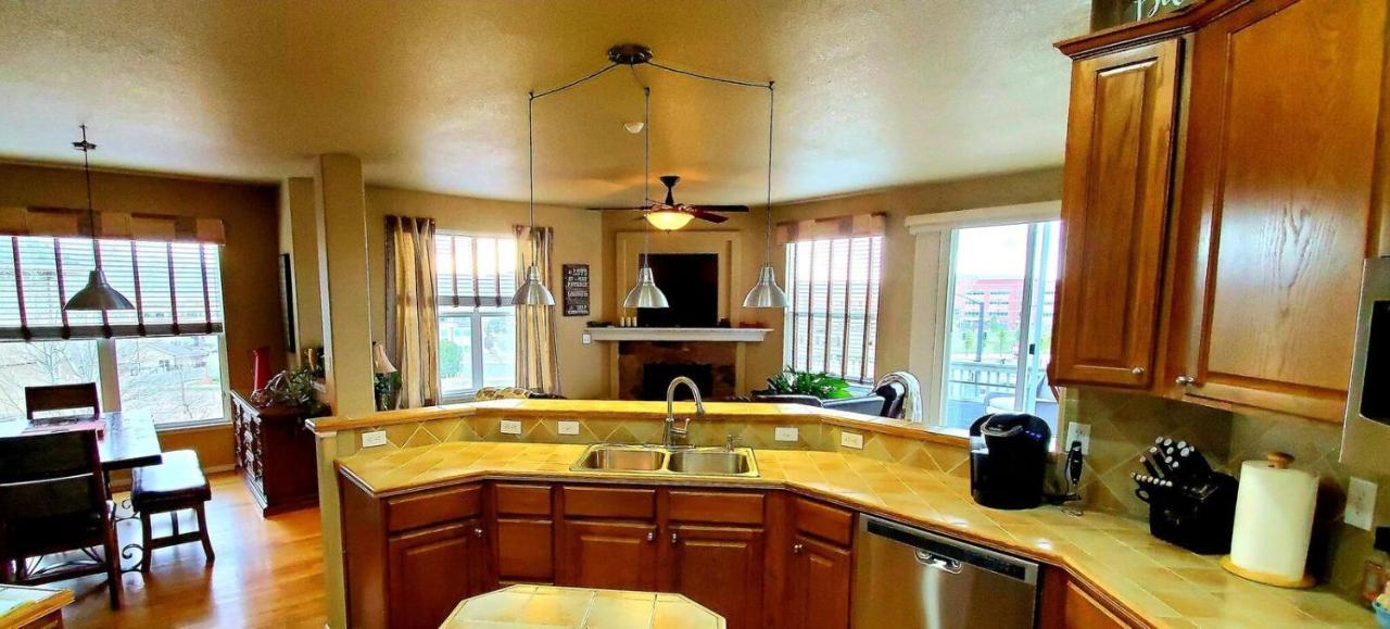 Gorgeous Rancher/mtn Views/af Academy * Colorado Springs