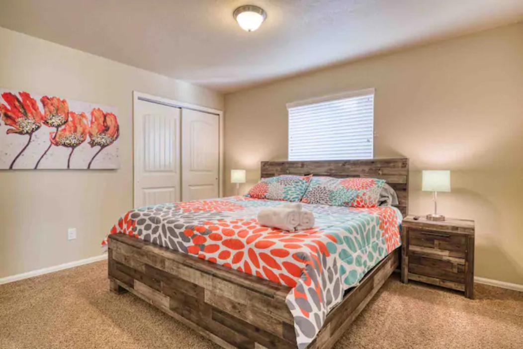 Peaceful Retreat Villa Colorado Springs