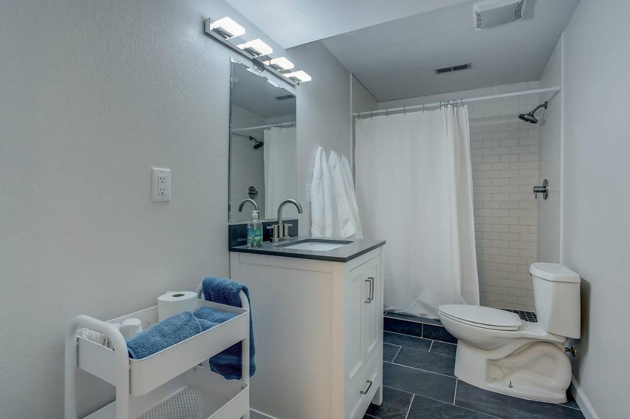 Apartment Bright & Cozy Studio In Colorado Springs