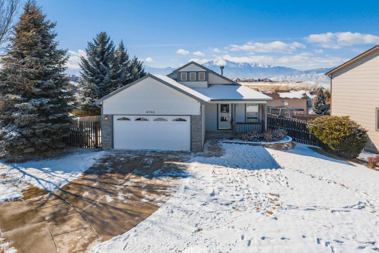 Cozy 4br House With Peak Views In Holiday home Colorado Springs