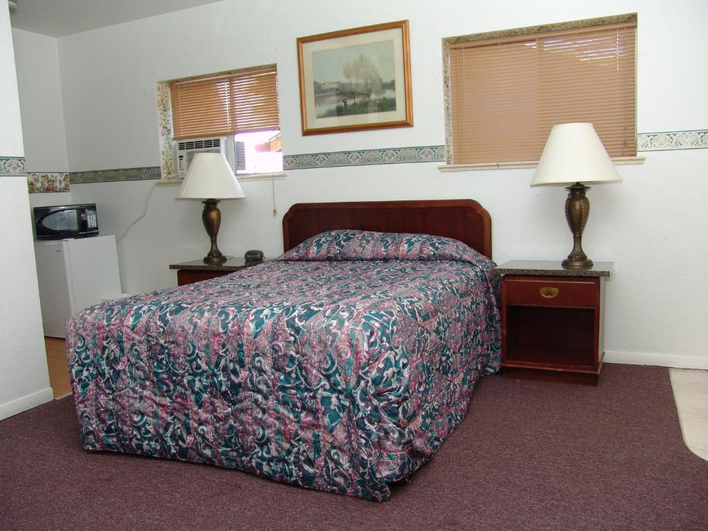 Motel Springs 2*