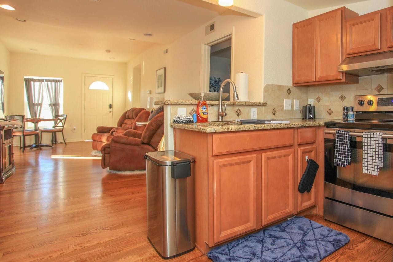 Holiday home Downtown With Grill 5 Mi To Garden Of The Gods Colorado Springs