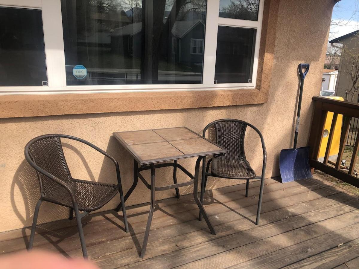 North Of Sodermann Park Centrally Located 2/1 Upstairs Of House Holiday home *