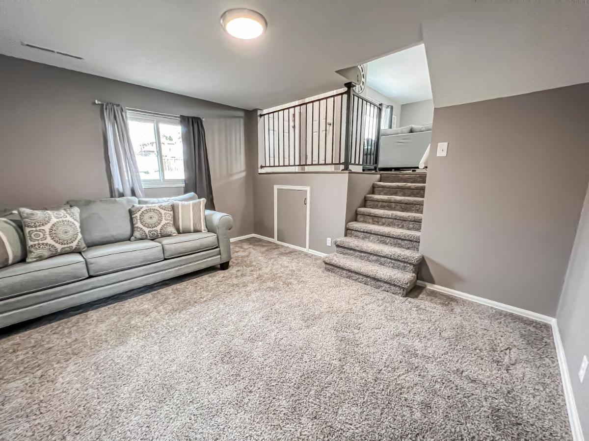 Pet Friendly Close To Attractions. Mtn Views! Villa Colorado Springs
