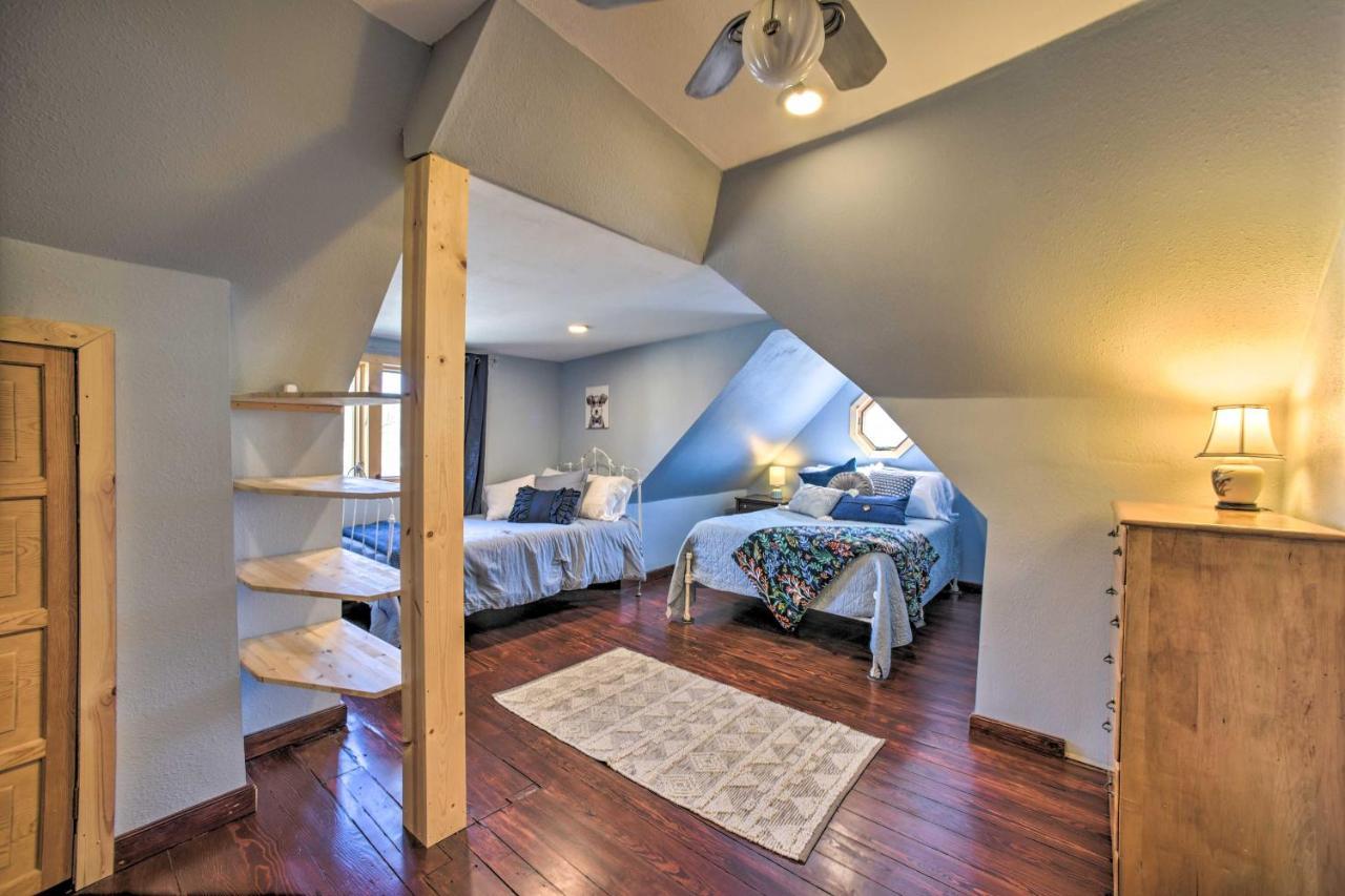 Historic Old Colorado With Backyard! *