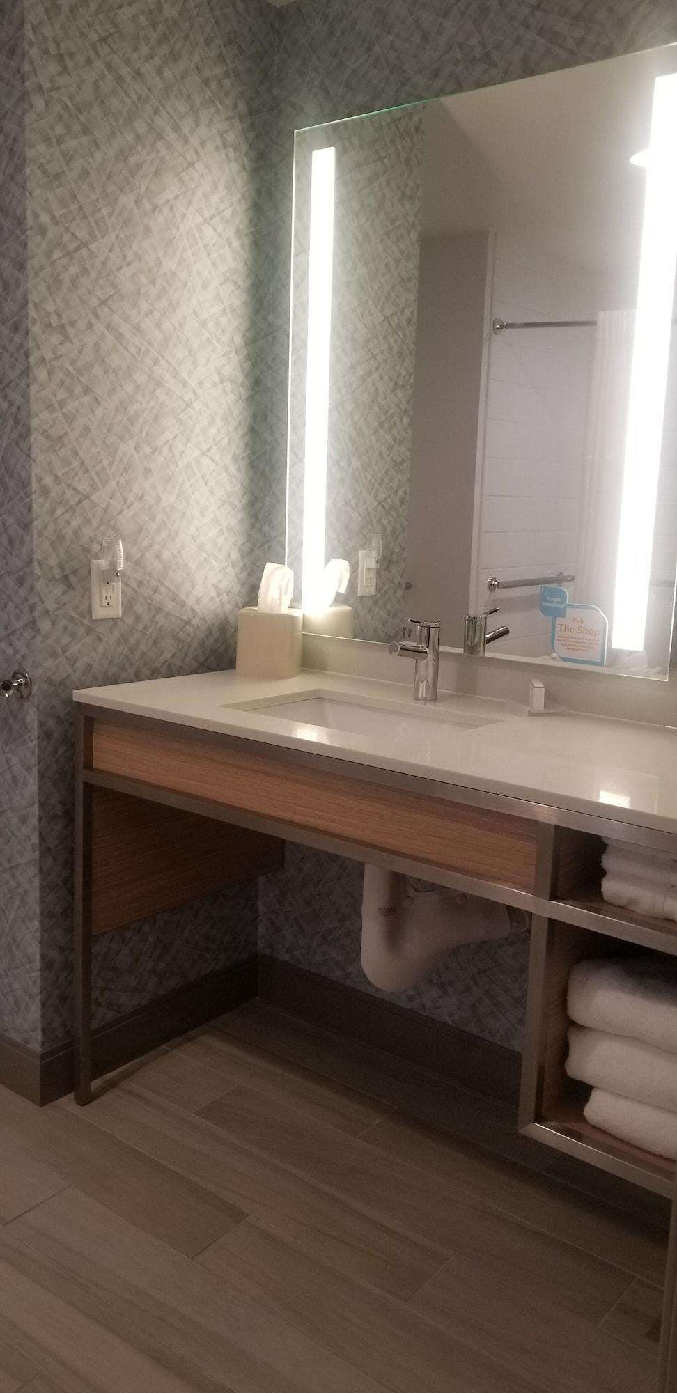 Hotel Hilton Garden Downtown, Co 3*