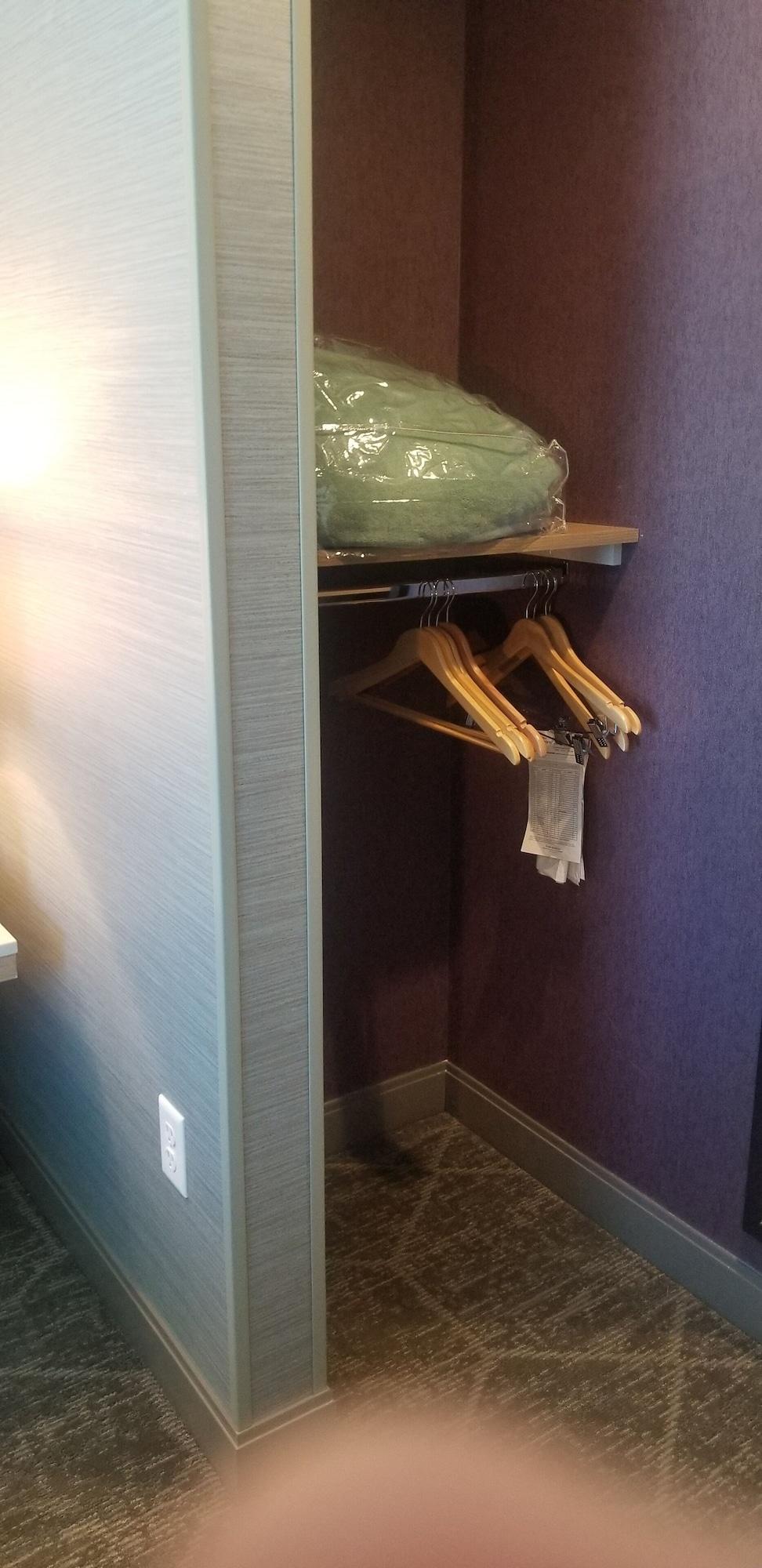 Hilton Garden Downtown, Co 3*