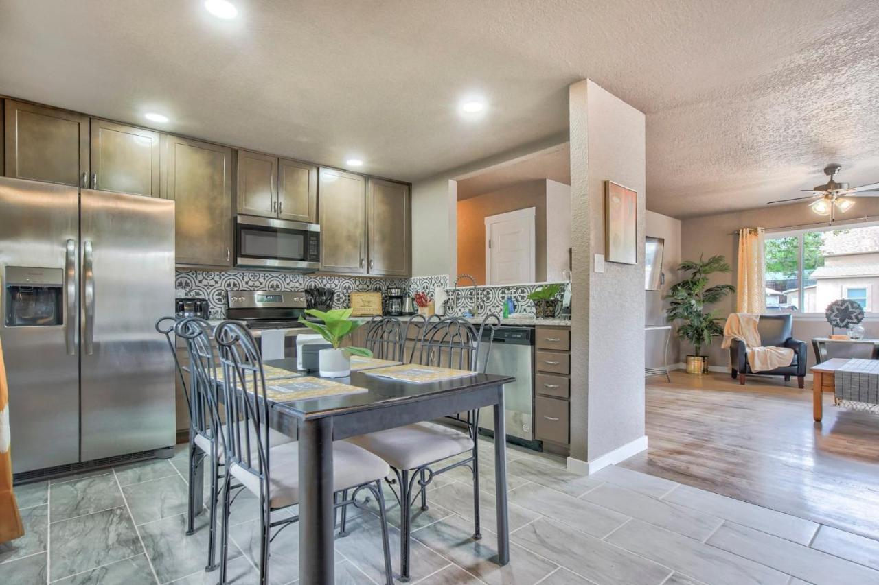 Central, Cozy 5br House In Old Colorado City Holiday home