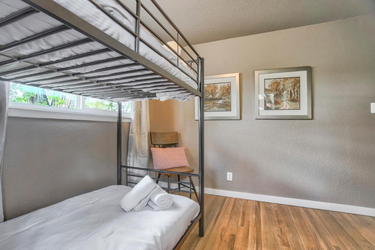 Central, Cozy 5br House In Old Colorado City