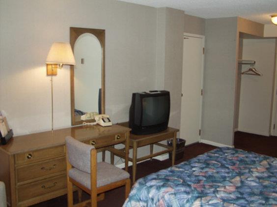 Satellite 3* Colorado Springs
