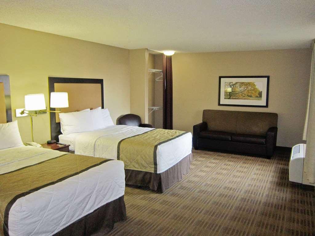 Extended America - - West Hotel 2*