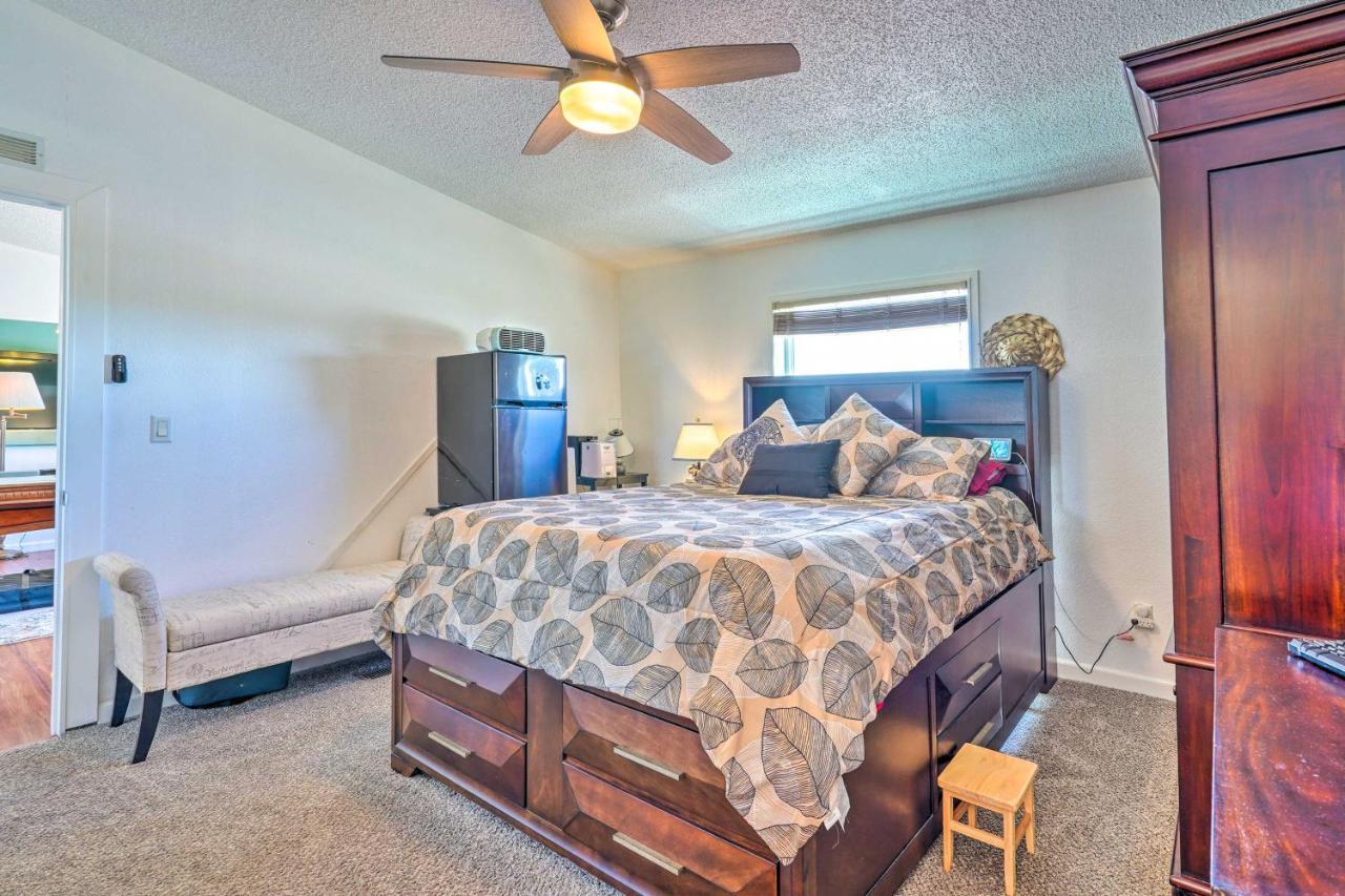 East With Game And Backyard * Colorado Springs