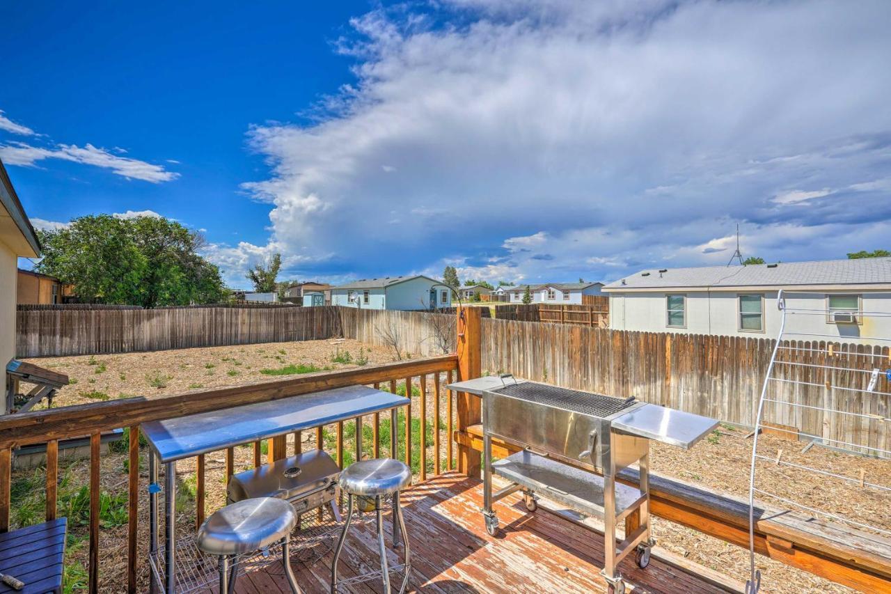 Holiday home East With Game And Backyard Colorado Springs