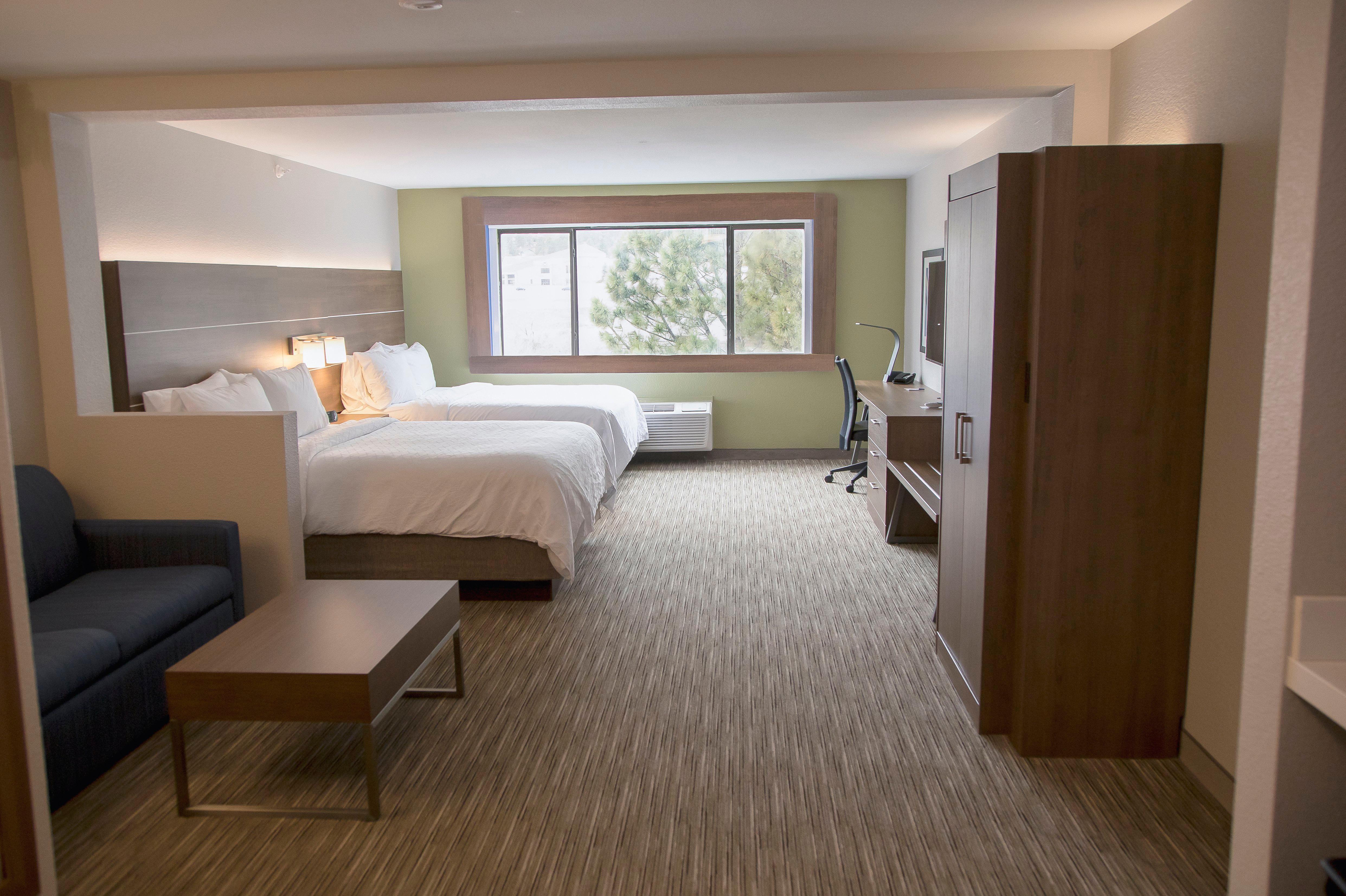 Hotel Express & North By Ihg Colorado Springs