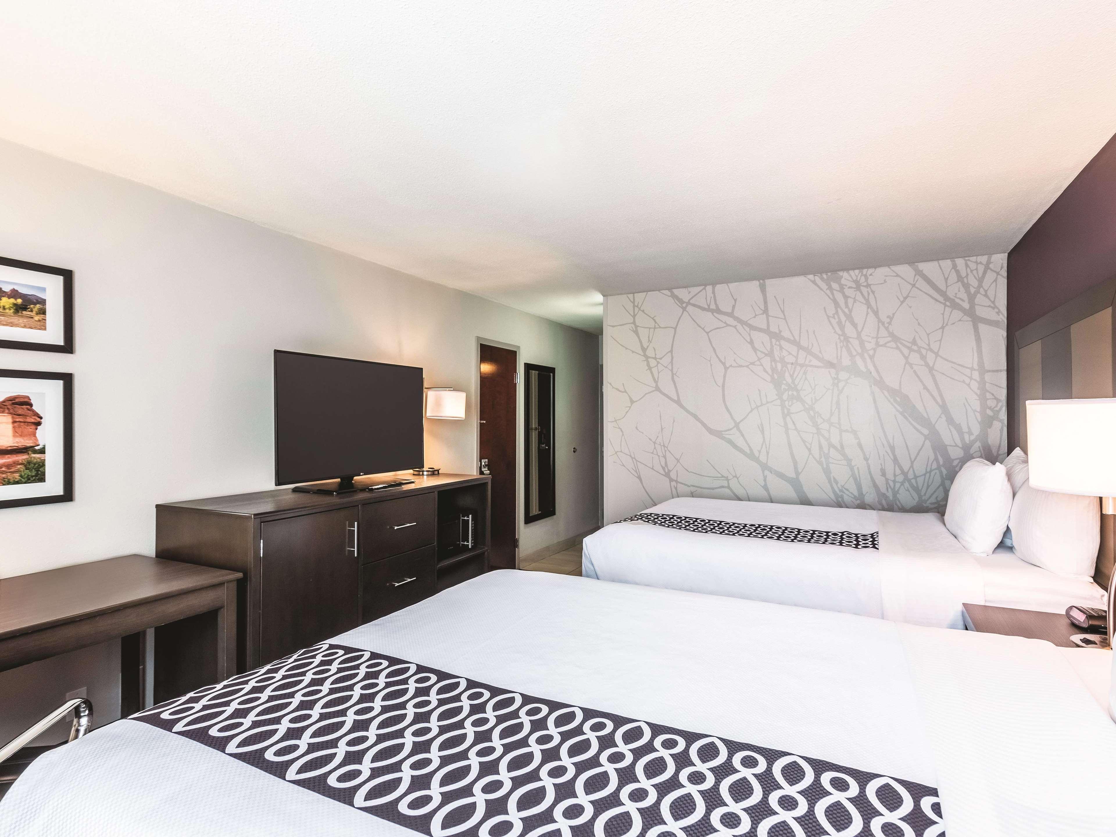 Hotel La Quinta By Wyndham North 3*