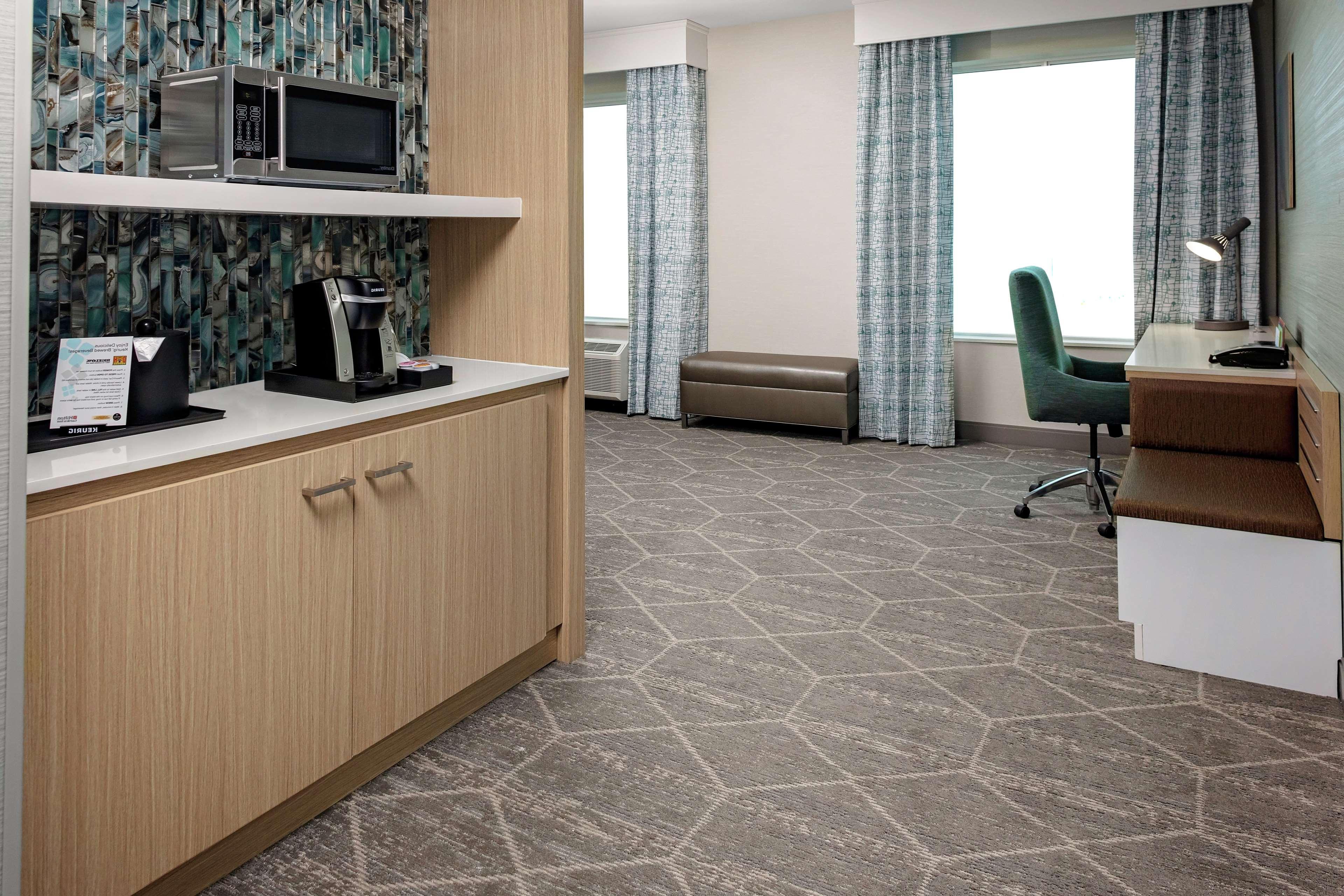 Hilton Garden Downtown, Co 3*