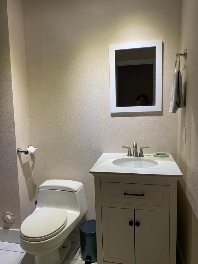 Huge Cozy With Many Bedrooms In Ivywild * Colorado Springs