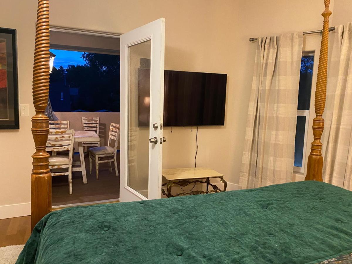 Holiday home Huge Cozy With Many Bedrooms In Ivywild